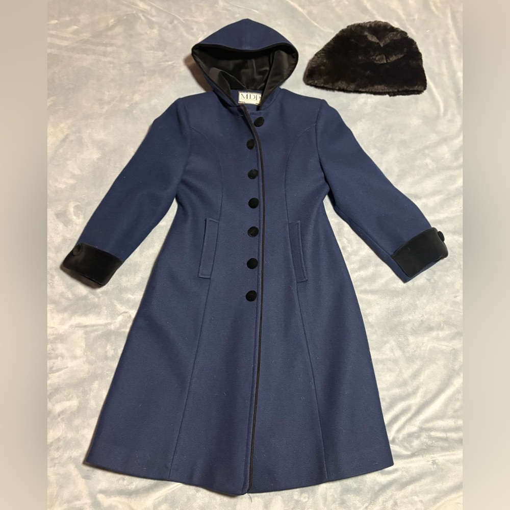 Girls Wool Hooded Vintage Mario De Pinto Long Coat with hat
